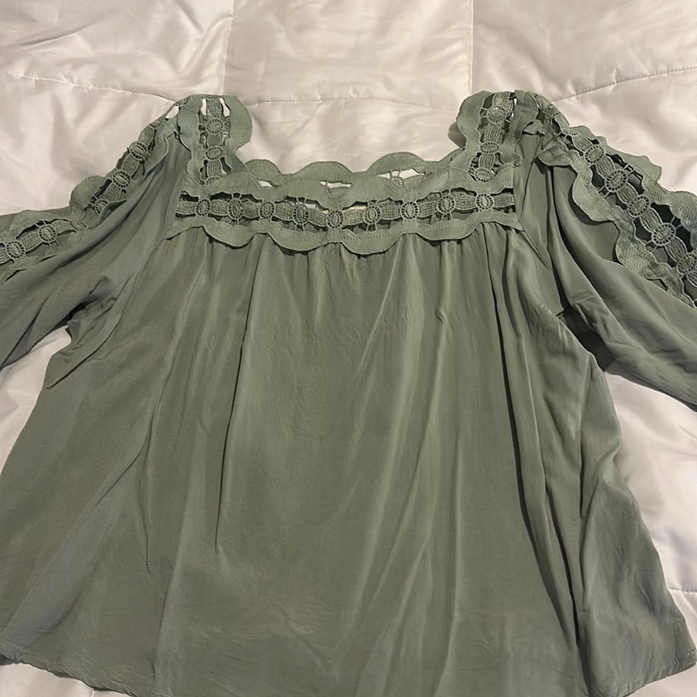 Mainstrip Cutout Blouse